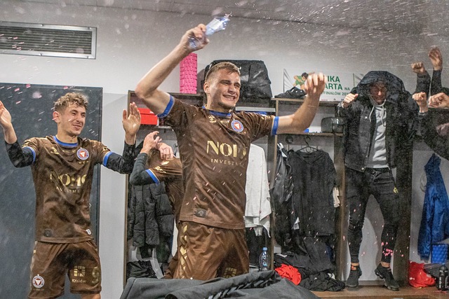 发了全球范 发了全球范